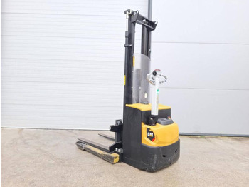Stacker CATERPILLAR NSP16N2