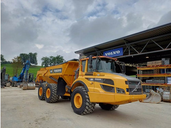 Caminhão articulado VOLVO A25G