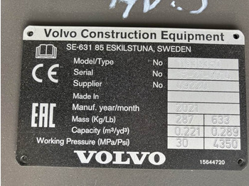 Retroescavadeira Volvo Böschungslöffel schwenkbar: foto 4