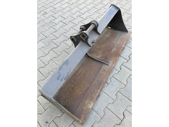 Retroescavadeira VOLVO FE