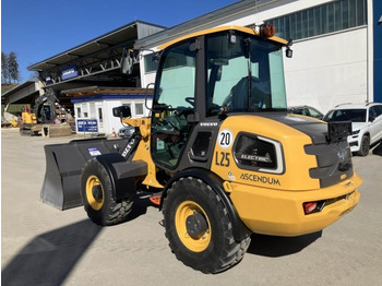Mini carregadeira Volvo JL25H Electric: foto 3