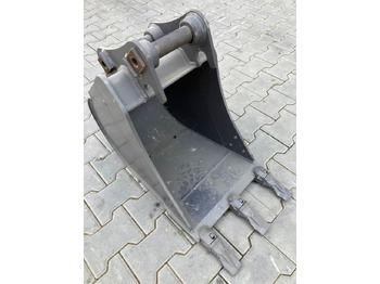 Retroescavadeira VOLVO FE