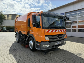 Varredora urbana MERCEDES-BENZ Atego 1324