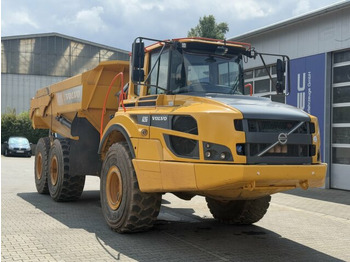 Caminhão articulado VOLVO A25G