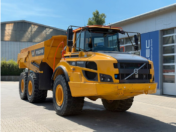 Caminhão articulado VOLVO A25G