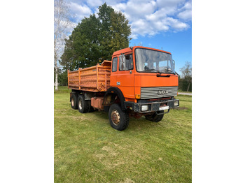 Caminhão basculante IVECO Magirus