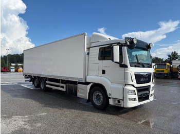 Caminhão frigorífico MAN TGS 26.440