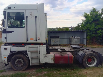 Tractor RENAULT Magnum 440