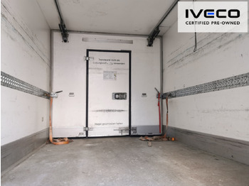 Caminhão frigorífico IVECO Kühlkoffer: foto 4