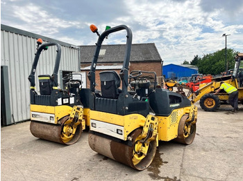 Compactador de asfalto Bomag BW 120 AD-4: foto 2