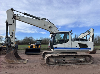 Escavadora de rastos LIEBHERR R 924