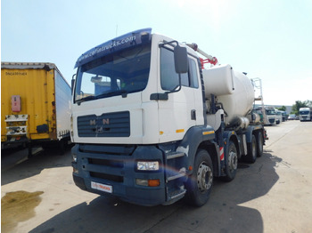 Caminhão betoneira MAN TGA 35.410