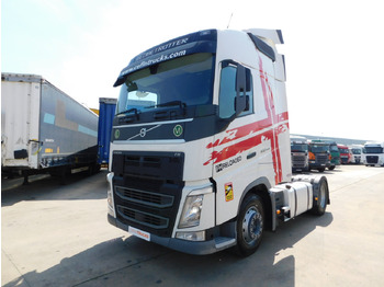 Tractor VOLVO FH