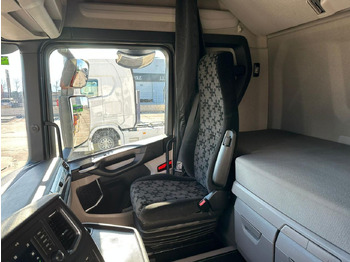 Tractor Scania R 450: foto 3