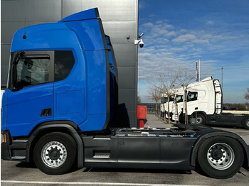 Tractor Scania R 450: foto 2