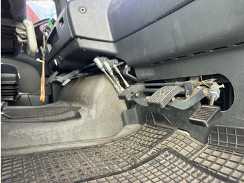 Caminhão MAN TGA 18.360 LL 4x2 TGA 18.360 LL 4x2, Fahrschule: foto 2 Caminhão MAN TGA 18.360 LL 4x2 TGA 18.360 LL 4x2, Fahrschule: foto 2