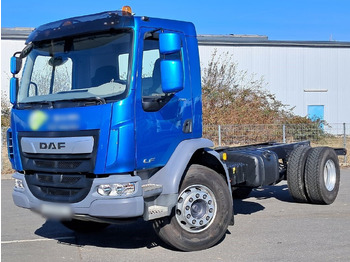 Caminhão chassi DAF LF 290