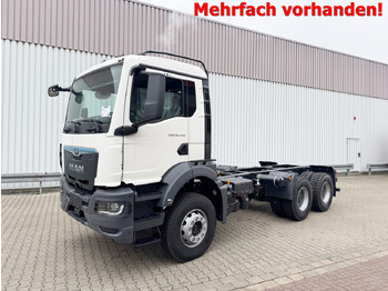 Caminhão chassi MAN TGS 33.440