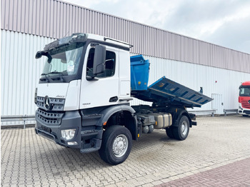 Caminhão basculante MERCEDES-BENZ Arocs 1833