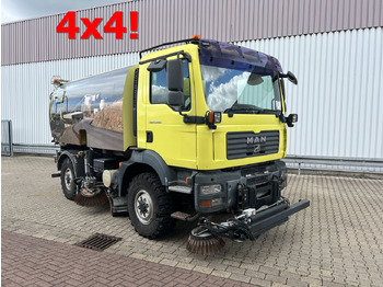 Caminhão MAN TGM