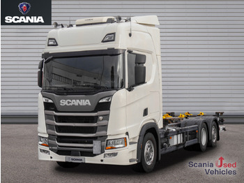 Caminhão transportador de contêineres/ Caixa móvel SCANIA R 450