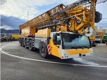 Guindaste móvel LIEBHERR