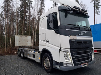 Caminhão transportador de contêineres/ Caixa móvel Volvo FH 13 500: foto 2
