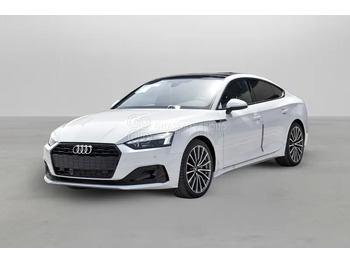 Sedã AUDI