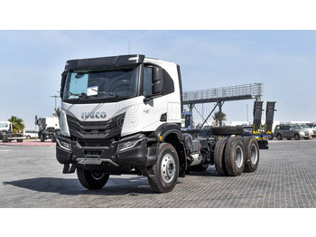 Caminhão chassi IVECO T-WAY