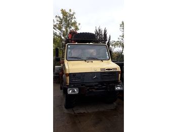 Veículo municipal/ Especial UNIMOG