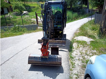 Mini escavadeira CAT 301.6 05A: foto 5