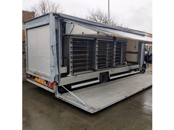 Caminhão furgão MAN 26.372