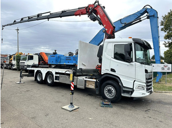 Caminhão grua DAF XD 450