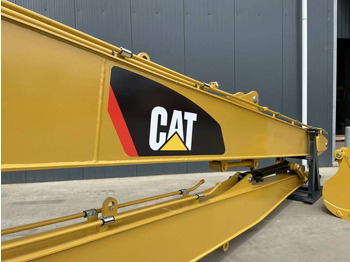 Equipamento CATERPILLAR
