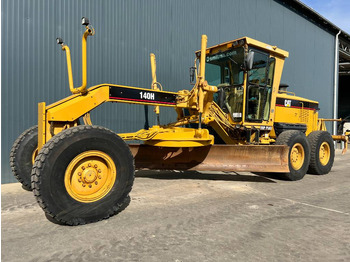 Motoniveladora CATERPILLAR 140H