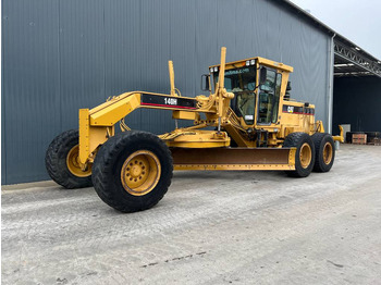 Motoniveladora CATERPILLAR 140H