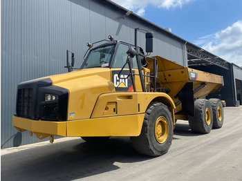 Caminhão articulado CATERPILLAR