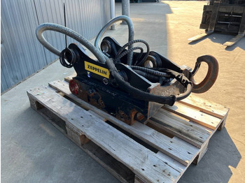 Acoplamento rápido de Máquina de construção OilQuick OQ65 - 311F / 313F / 315F: foto 3