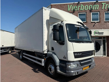 Caminhão furgão DAF LF 55 250