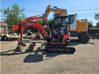Mini escavadeira KUBOTA U27-4