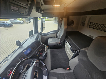 Caminhão com lona MAN TGL 12.250: foto 4