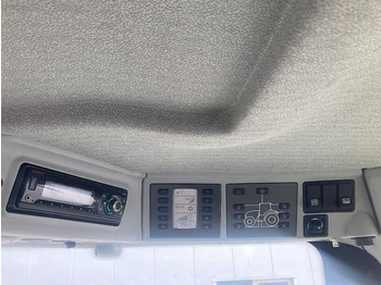 Locação de CLAAS Axion 850 CEBIS CLAAS Axion 850 CEBIS: foto 2