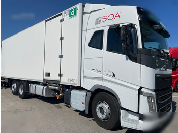 Caminhão frigorífico VOLVO FH 500