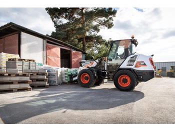 Carregadeira de rodas BOBCAT L85