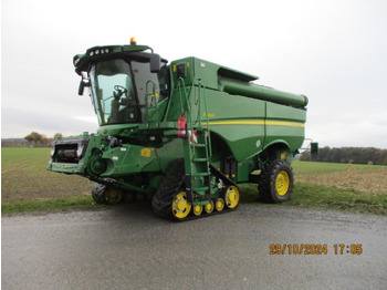 Ceifeira debulhadora JOHN DEERE S680