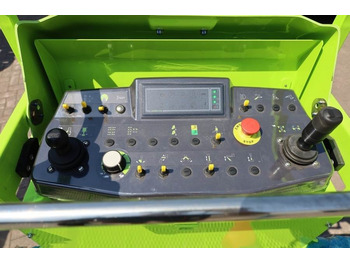Plataforma telescópica Zoomlion ZT22JE Fully Electric Lithium-Powered, 4x4 Rough T: foto 3