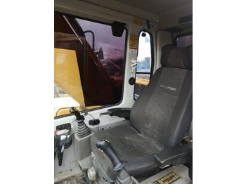 Escavadeira de rodas HYUNDAI 210: foto 2