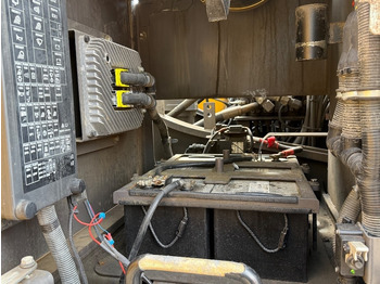 Escavadora de rastos Volvo EC 250 E: foto 5