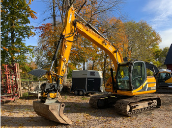 Escavadeira JCB JS130