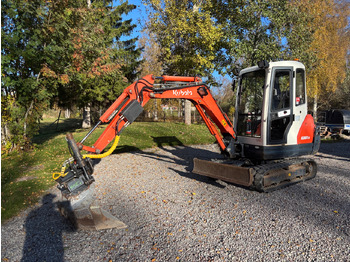 Escavadeira KUBOTA KX61-3